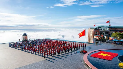 Kỳ nghỉ lễ Giỗ tổ Hùng Vương và 30/4: Loạt trải nghiệm độc bản từ Bắc chí Nam