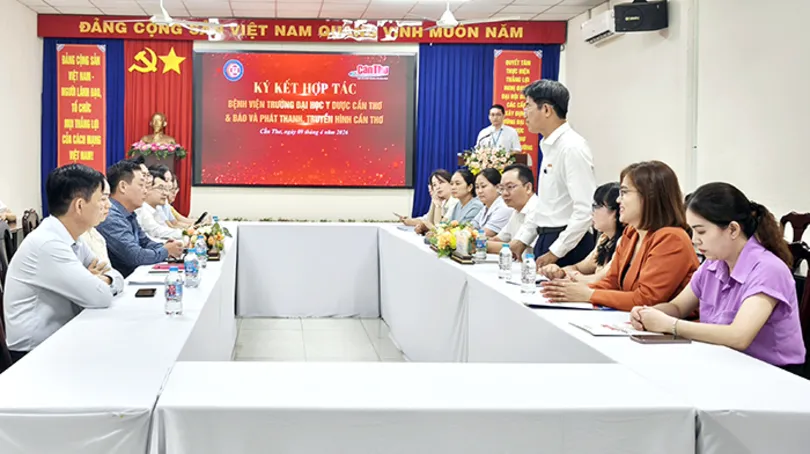 Báo và Phát thanh, Truyền hình Cần Thơ ký kết hợp tác với Bệnh viện Trường Đại học Y Dược Cần Thơ