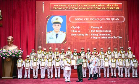 Thượng tá Đồng Quang Quân được Bộ Công an tuyên dương điển hình toàn quốc