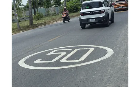 Sơn số giới hạn tốc độ trên mặt đường được người dân đồng tình