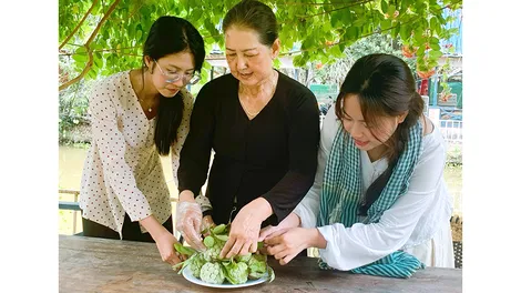 “Đậm đà hồn quê qua từng chiếc bánh dân gian Nam Bộ”