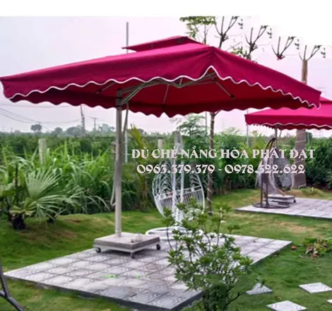 Nghệ thuật bài trí ngoại thất với dù che lệch tâm - Vừa che nắng, vừa tạo điểm nhất