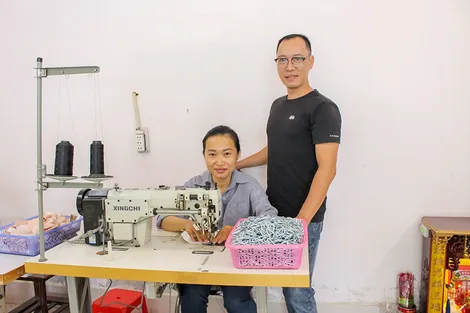 "Chồng giận thì vợ bớt lời..."
