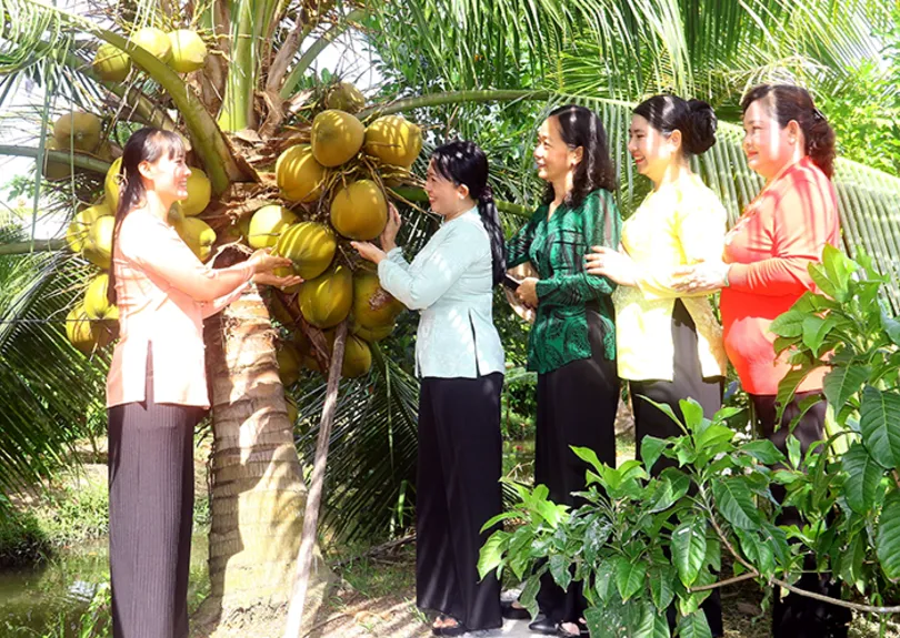 ផ្លាស់​ប្តូរ​ផ្នត់​គំ​និត​ក្នុង​ការ​ផលិត - ជា​គំ​នាស់​ទំ​នើប​កម្ម​សេដ្ឋ​កិច្ច​ជន​បទ