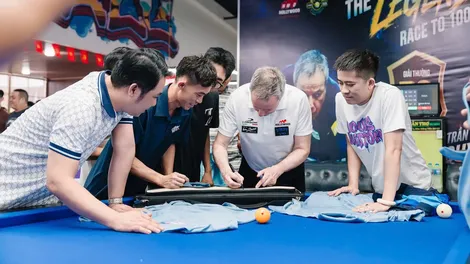 Dick Jaspers và Trần Quyết Chiến khuấy động phong trào billiards Cần Thơ