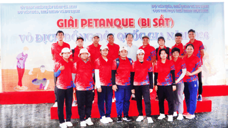 ចល​នា​កី​ឡា​ប៉េ​តង់​ក្នុង​ជន​រួម​ជាតិ​ខ្មែរ​នៅ​តំបន់​វាល​រាប​ទន្លេ​គឺវ​ឡុង​កាន់​តែ​រីក​ចម្រើន​