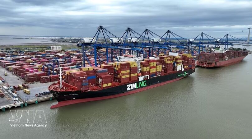Trade turnover exceeds 445 billion USD in five months
