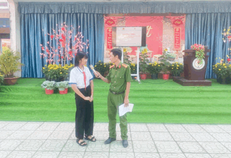 ផ្សព្វ​ផ្សាយ​អប់រំ​ច្បាប់​នៅ​ក្នុង​សា​លា​រៀន