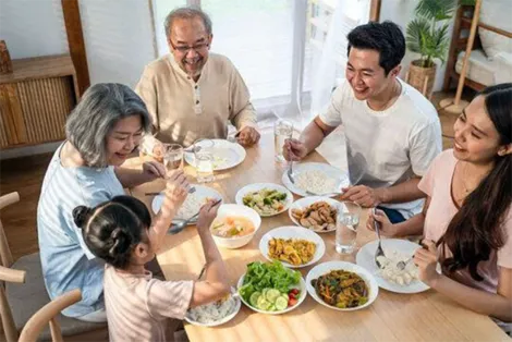 Cách để gia đình tăng gắn kết tình cảm, giảm rủi ro sức khỏe