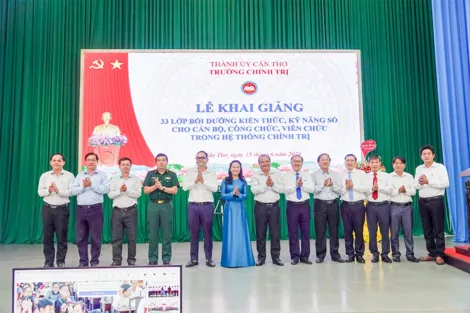 Hơn 2.300 cán bộ, công chức, viên chức khối Đảng được bồi dưỡng kiến thức, kỹ năng số