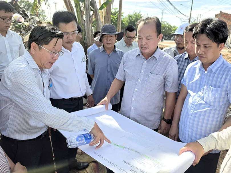 Lãnh đạo TP Cần Thơ kiểm tra Dự án nâng cấp, mở rộng quốc lộ 91 (đoạn từ km0-km7)