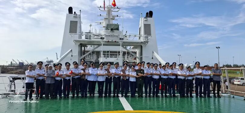 Vietnam Coast Guard's visit strengthens maritime ties with Malaysia