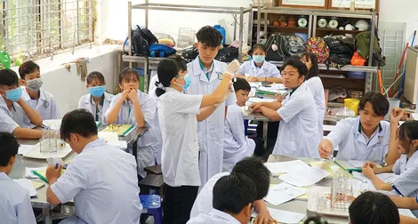 Các trường cao đẳng "rộng cửa" đón học sinh, sinh viên