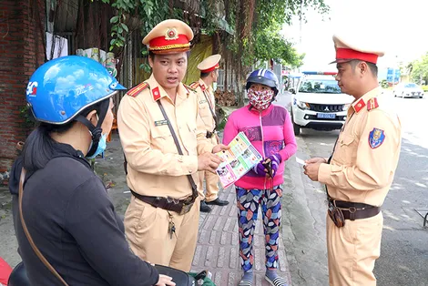 Siết chặt kỷ cương, xây dựng văn hóa giao thông an toàn