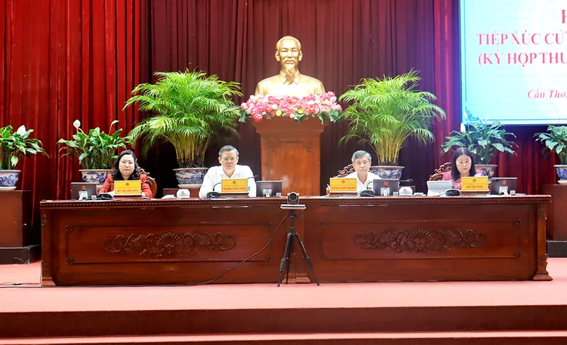 Đại biểu HĐND TP Cần Thơ tiếp xúc cử tri sau kỳ họp thường lệ giữa năm 2026