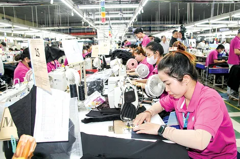 Chung sức vượt khó, hướng tới mục tiêu tăng trưởng hai con số