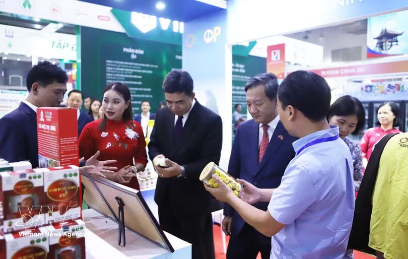 Vietnam-Laos trade targets 10 billion USD