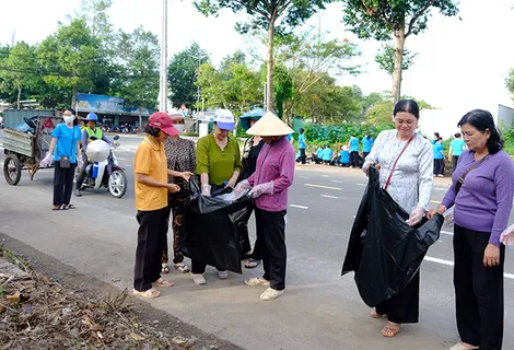 ដំ​ណោះ​ស្រាយ​ព្រម​ៗគ្នា​ ដើម្បី​លើក​កម្ពស់​គុណ​ភាព​បរិស្ថាន​