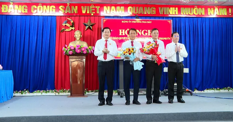 Điều động, phân công cán bộ lãnh đạo phường Ngã Bảy và xã Thạnh Hòa
