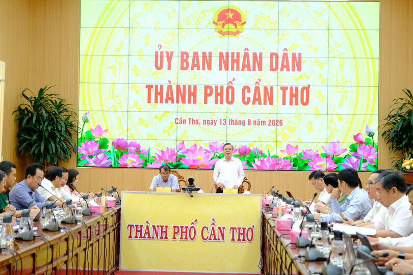 ផ្តល់​អាទិ​ភាព​ប្រ​ភព​ធន​ធាន ផ្តុំ​កម្លាំង​ដោះ​ស្រាយ "ចំ​ណុច​រាំង​ស្ទះ" របស់​ទី​ក្រុង​