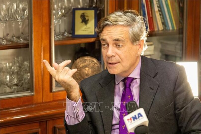 Vietnam opens up to the world without losing autonomy: Argentine expert