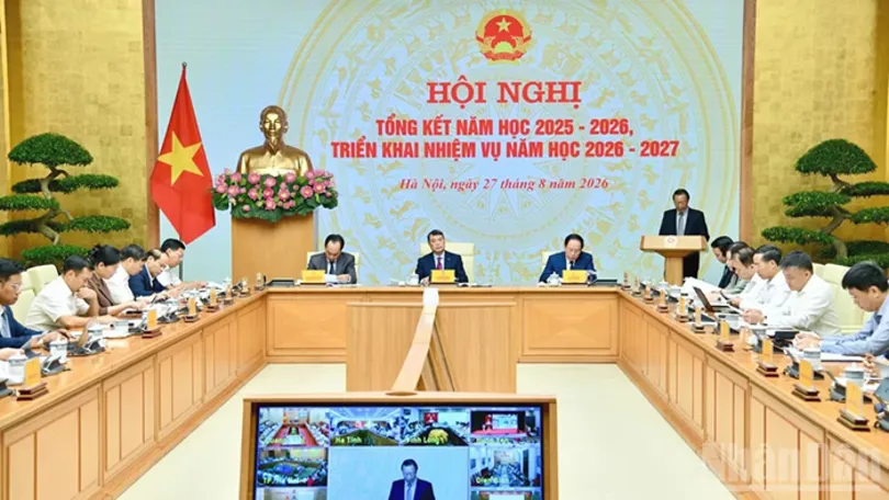 Không để học sinh vì hoàn cảnh khó khăn mà không được đến trường