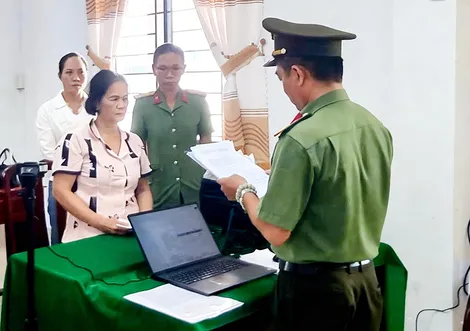 Khởi tố, tạm giam đối tượng xúc phạm lãnh đạo Đảng, Nhà nước trên không gian mạng