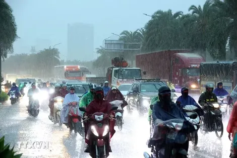 Mưa lớn ở các khu vực trên cả nước khả năng kéo dài đến sáng 16/9