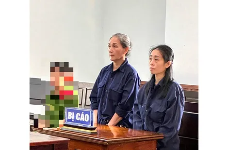Phía sau một bản án