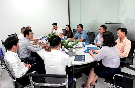 Kết nối hàng hóa miền Tây với cửa ngõ phía Bắc