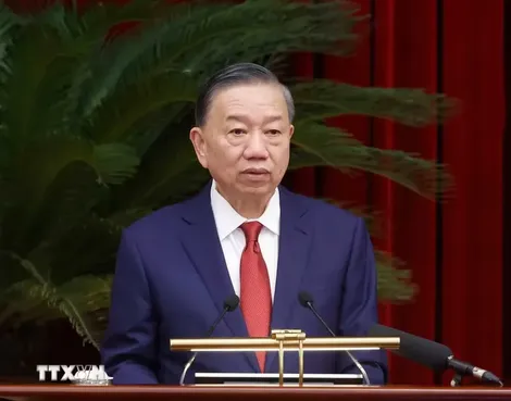 Bế mạc Hội nghị Trung ương lần thứ Tư Ban Chấp hành Trung ương Đảng khóa XIV